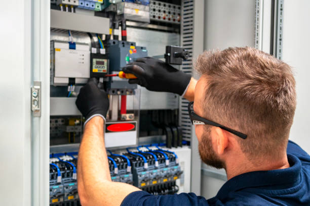 Best Industrial Electrical Services  in West Sayville, NY